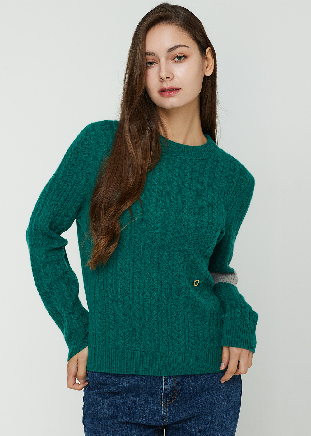 Cable pullover (pine tree) 20%